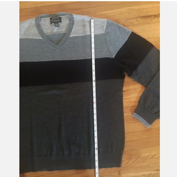 INC International Concepts Men's Gray Stripe V-neck Sweater Grey/Black, XL) - Picture 5 of 6